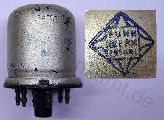 eine DDR-Produktion aus der frühen Nachkriegszeit - eine EBF11 aus einem ehemaligen Telefunkenwerk. deutlich am Telefunken-Logo erkennbar - nur mit dem Schriftzug -Funkwerk Erfurt- statt Telefunken